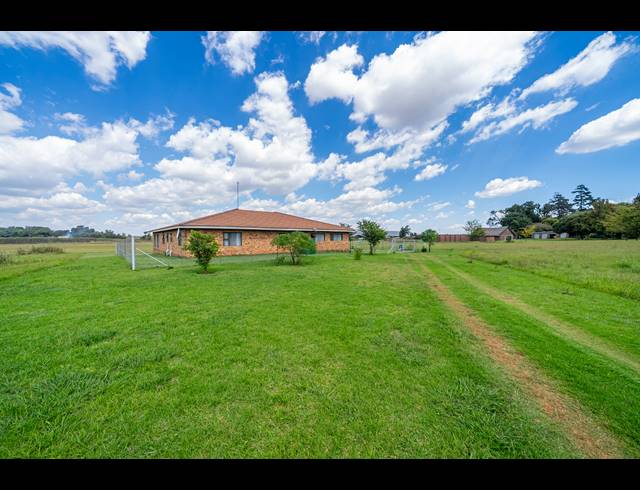 40,442M² FARM FOR SALE IN WITHOK ESTATE